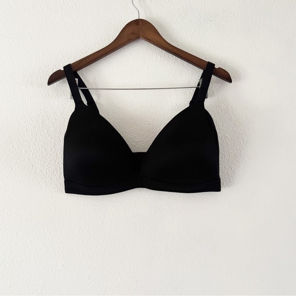 Auden LIKE NEW Black Lightly Lined Wire-Free Natural Shape Smoothing Bra 38DD - Picture 13 of 13
